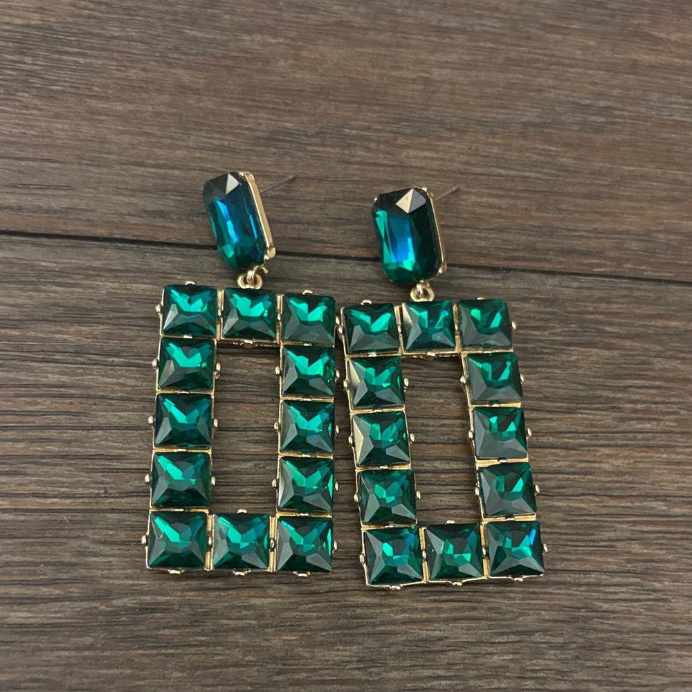 Elegant Green and Gold Statement Earrings